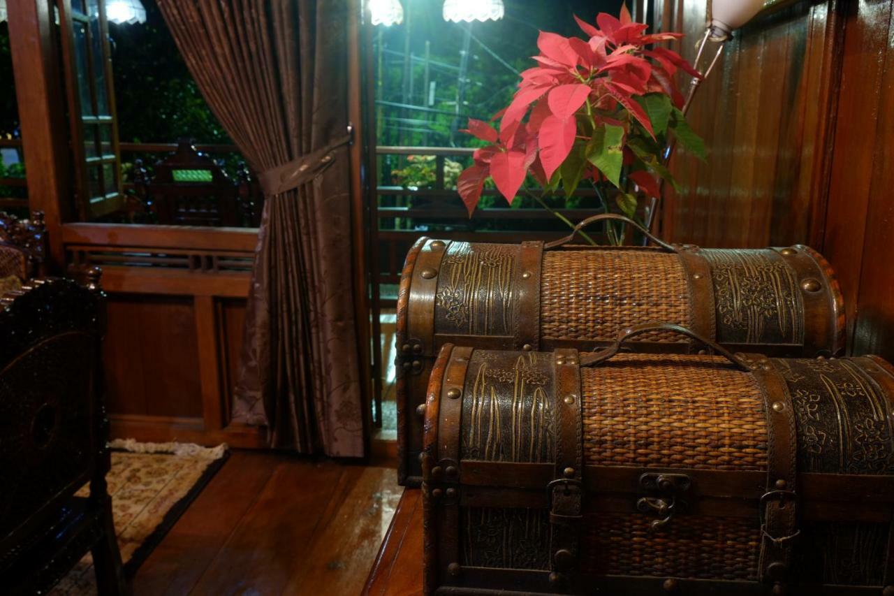 Badjoeri Ethnic Wooden Homestay Bandung Eksteriør billede