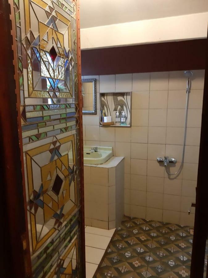 Badjoeri Ethnic Wooden Homestay Bandung Eksteriør billede